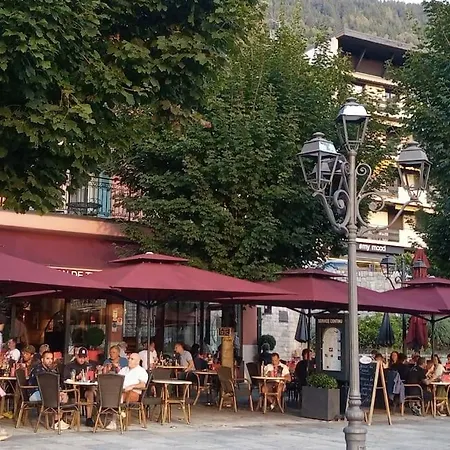 3 Bed Apt,central Location, Parking, Garden, 6 Pax * Saint-Gervais-les-Bains